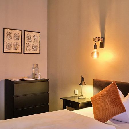 רגנסבורג Hotel Roter Hahn מראה חיצוני תמונה